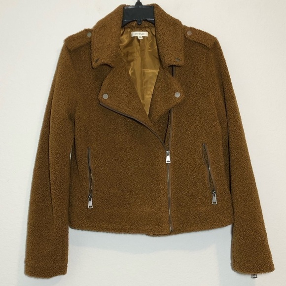 MAX STUDIO Faux Fur Cozy Asymmetrical Moto Zipper Jacket in Cognac size M - Picture 10 of 13